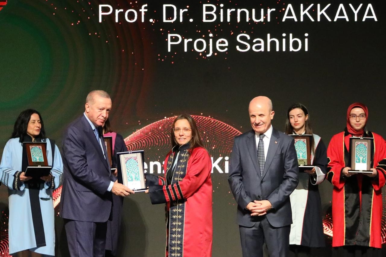 Prof. Dr. Binnur Akkaya’ya Cumhurbaşkanından Özel Ödül