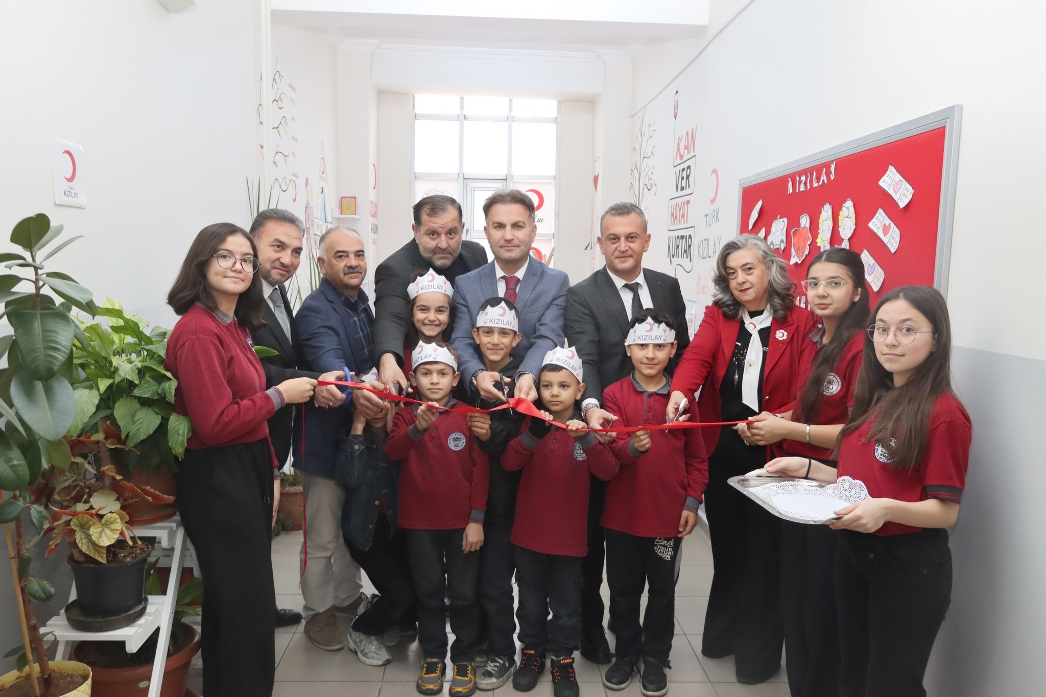 Sivas’ta Öğrencilerden Kızılay’a Anlamlı Destek