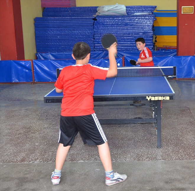 İL SPOR MERKEZLERİNDEKİ SPORCU HEDEFİ NE OLACAK?