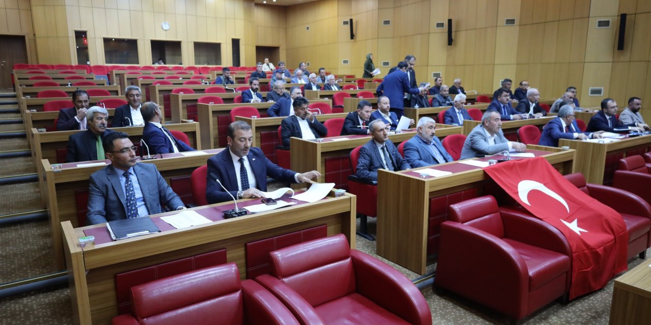 Sivas İl Genel Meclisi üyelerine çağrı: Haydi pamuk eller cebe