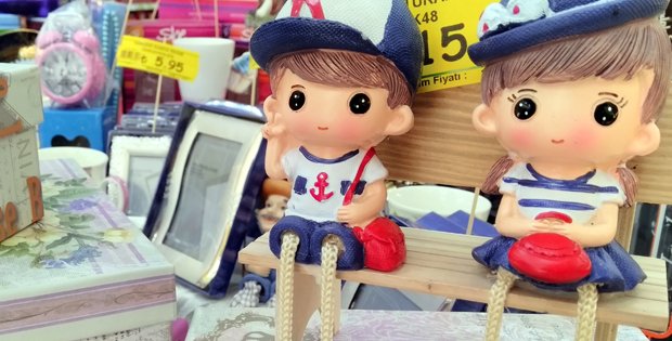 ÖĞRENCİLER ESNAFA  CAN SUYU OLUYOR