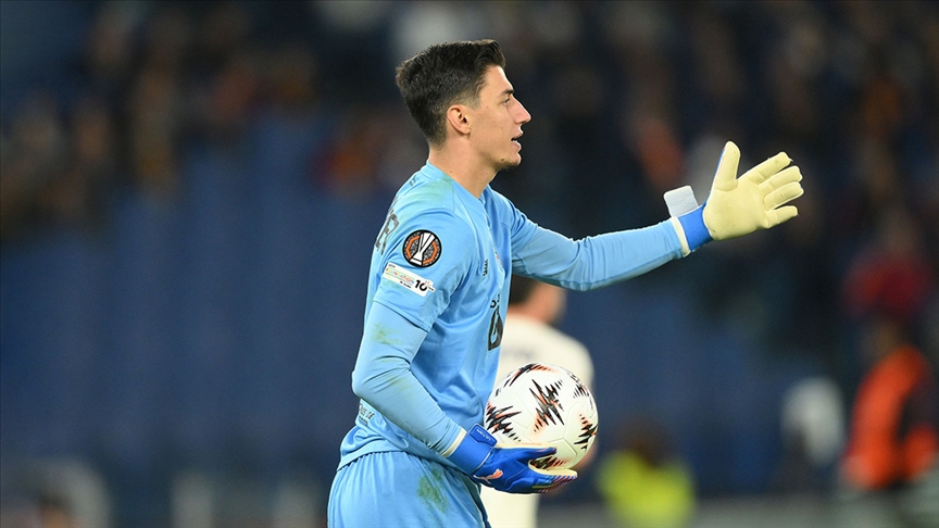 Berke Özer, A Milli Futbol Takımı kampını izinsiz terk etti