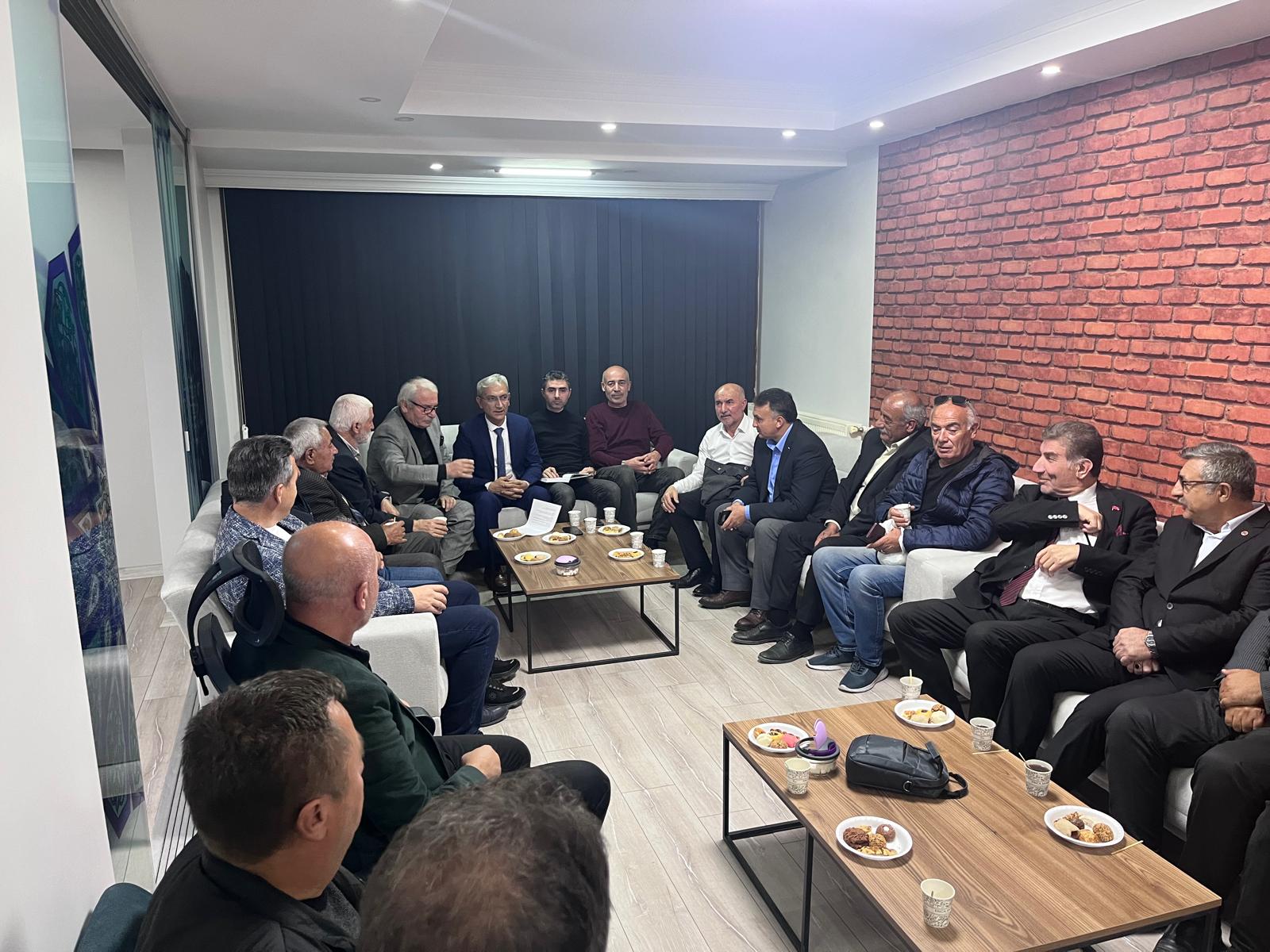 Yıldızeli Derneği istişare toplantısı düzenledi