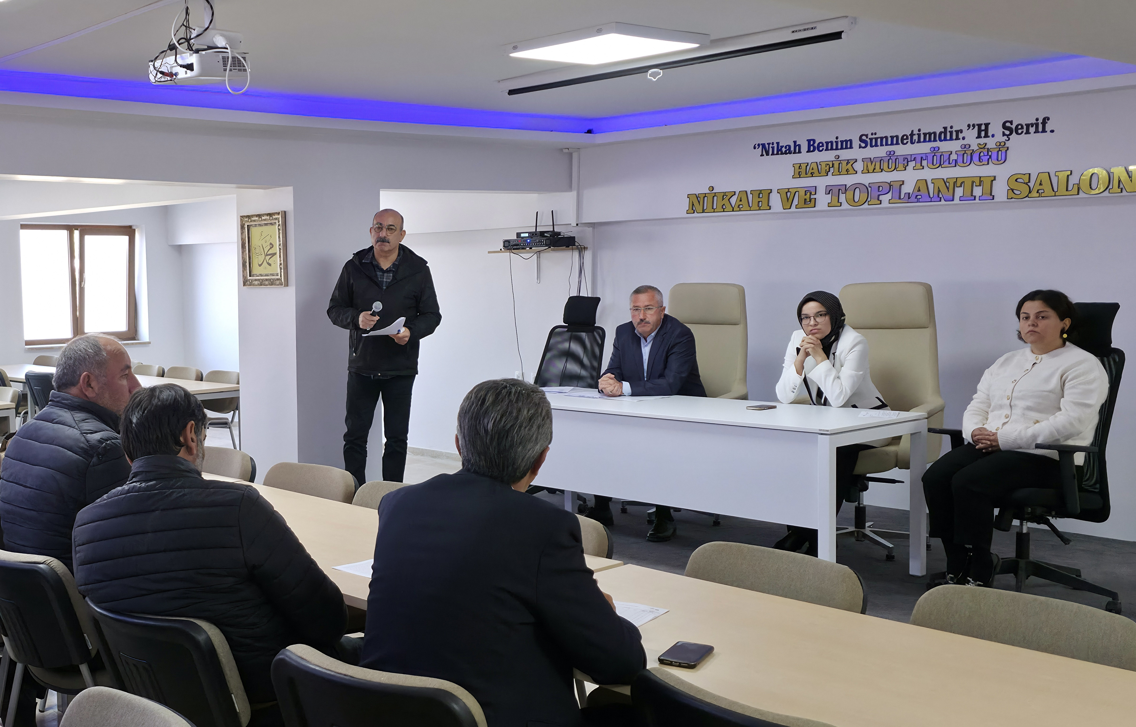 Sivas'ta Muhtarlar Bilgilendirildi