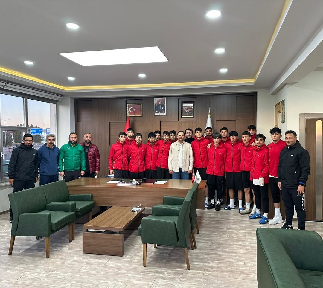 Sivas Gücü Belediyespor'dan Sporculara Moral