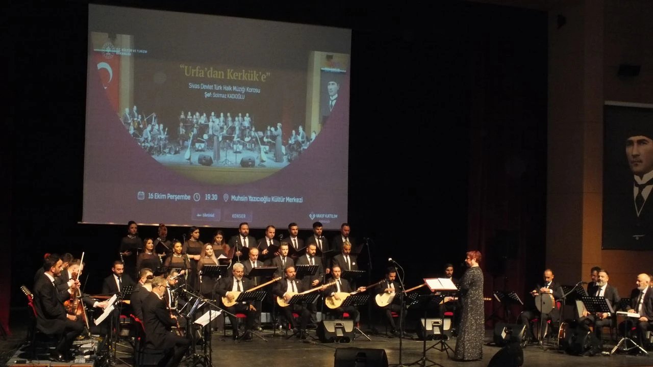 Türk Halk Müziği Rüzgârı Sivas’ta Esti