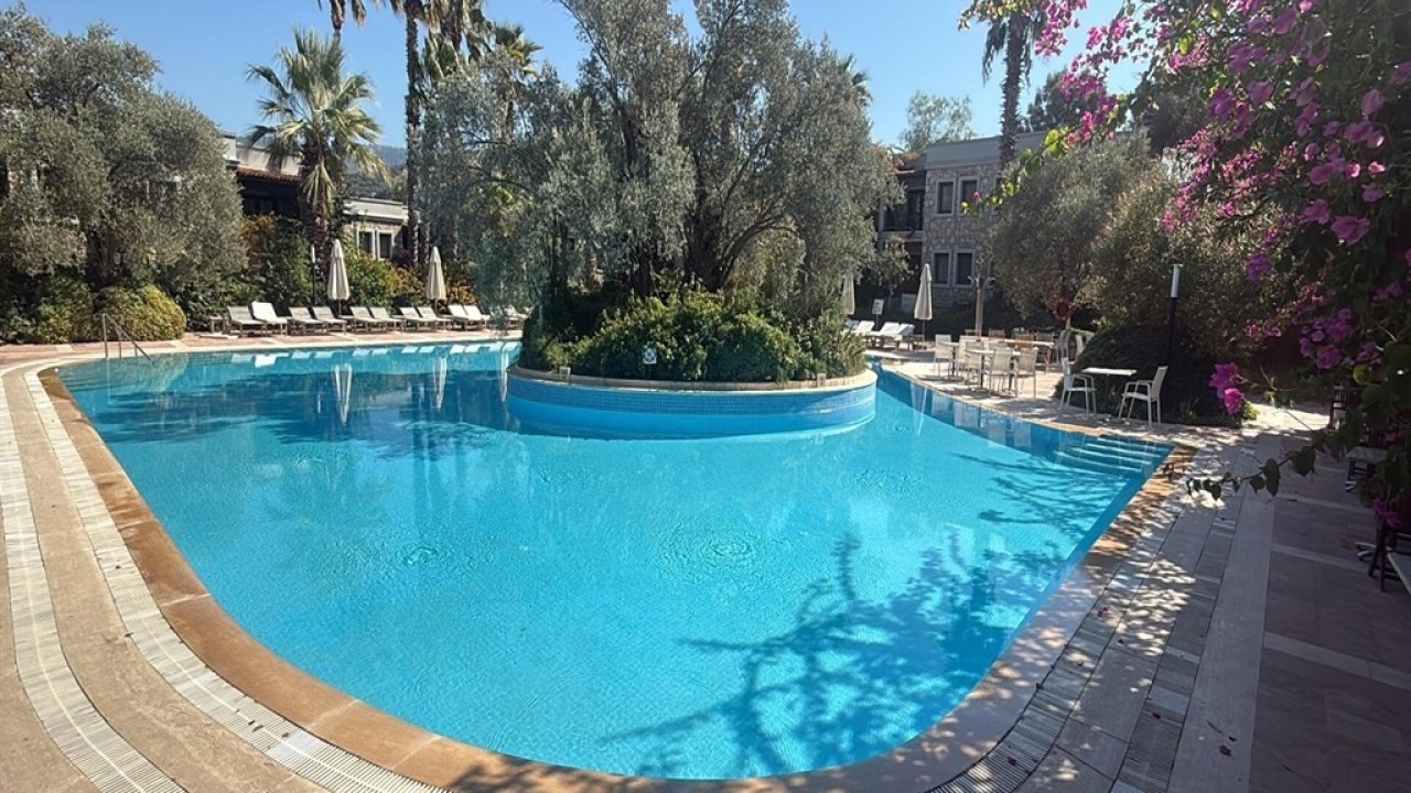 Bodrum'da Su Alarmı: Oteller Havuz Suyunu Boşaltmayacak