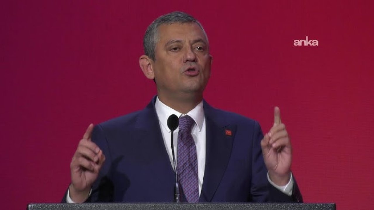 Özgür Özel Avrupa Sosyalist Partisi Kongresi'nde Konuştu