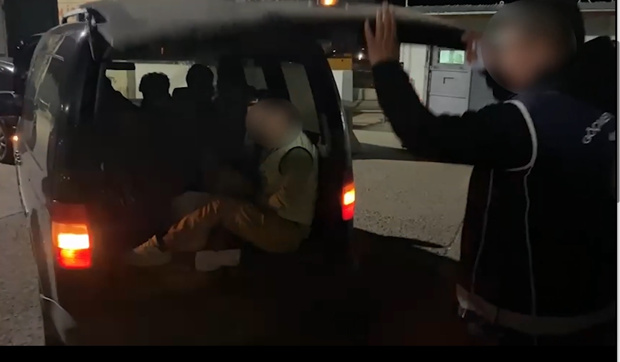 Sivas Emniyeti Göçmen Kaçakçılarını Avladı! İşte Operasyonun Detayları