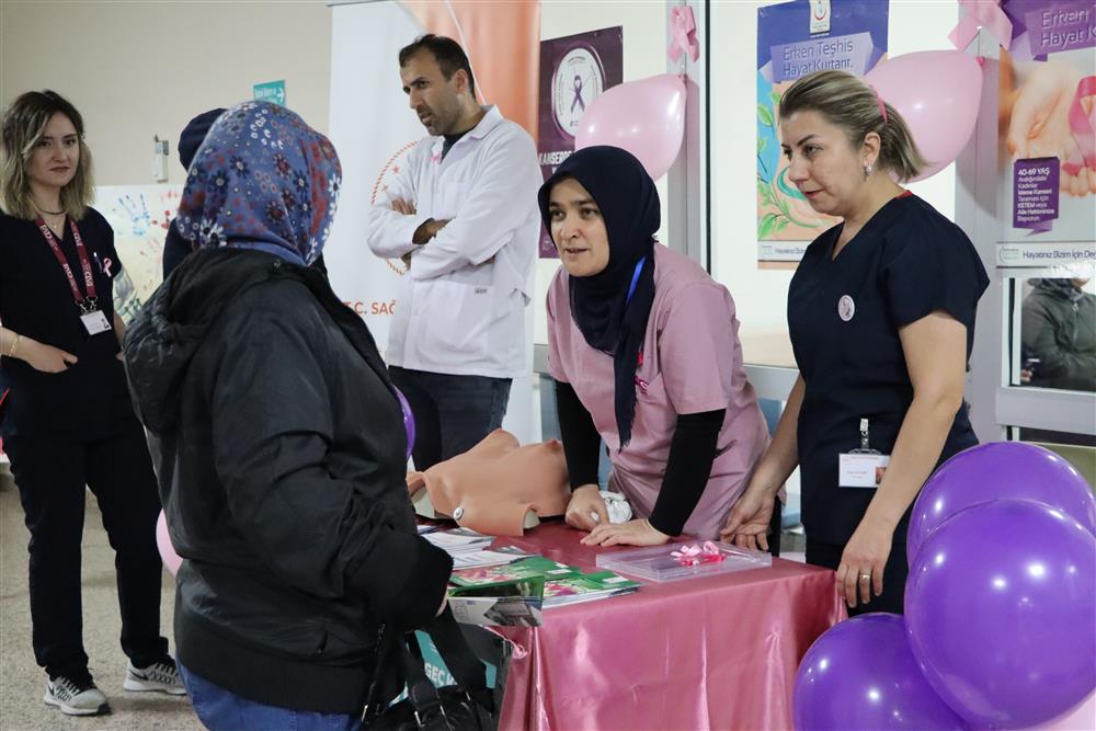 Sivas’ta Meme Kanseri Farkındalığı