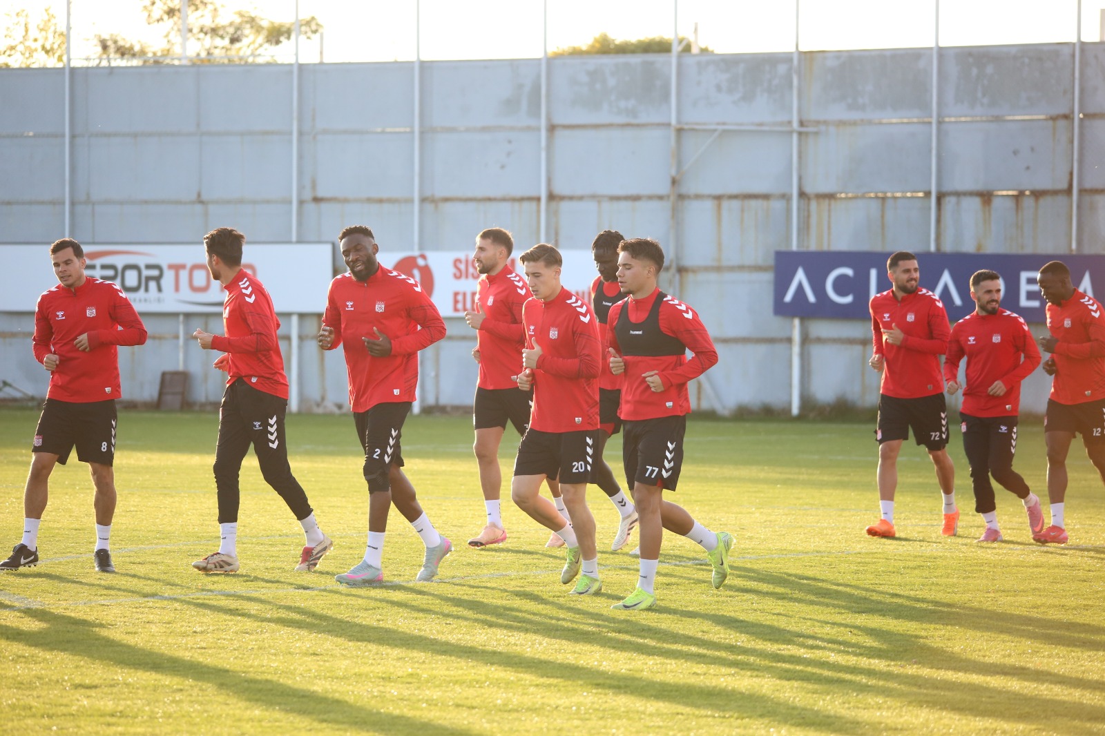 Sivasspor’da tempo artıyor