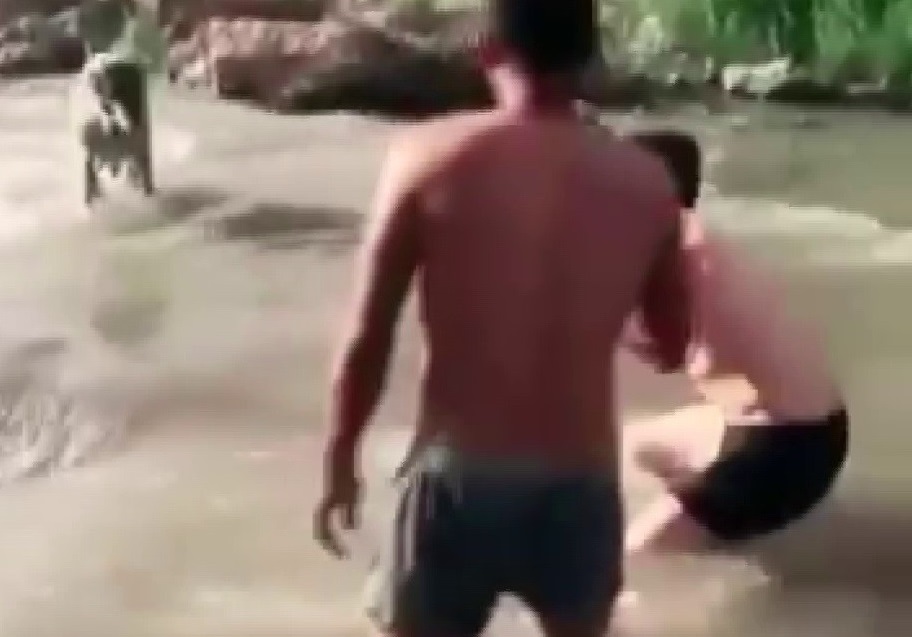 Sivas'ta Cep Telefonuna Yansıyan Kahramanlık