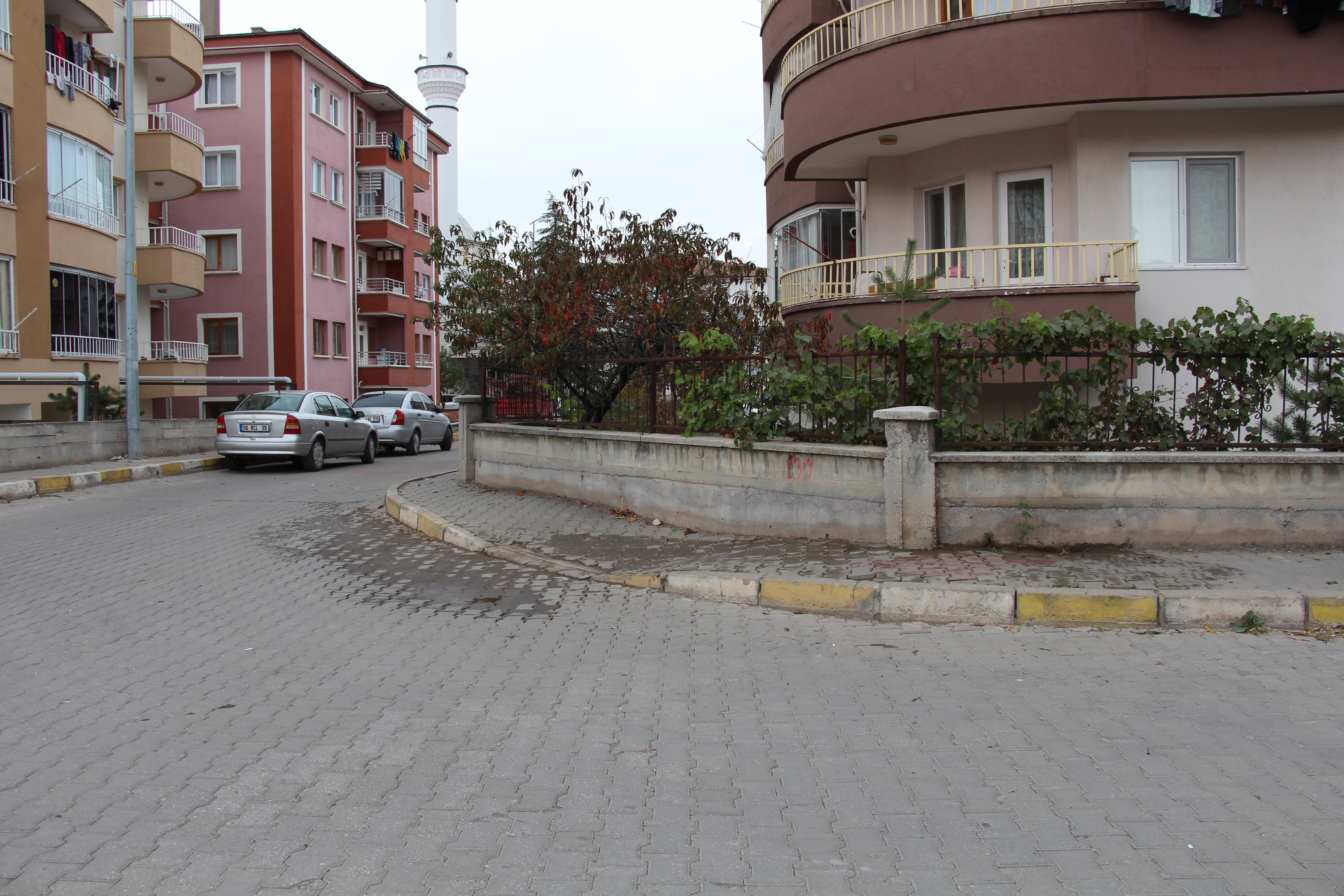 Eski eşinin bıçakladığı İlknur, hayatını kaybetti