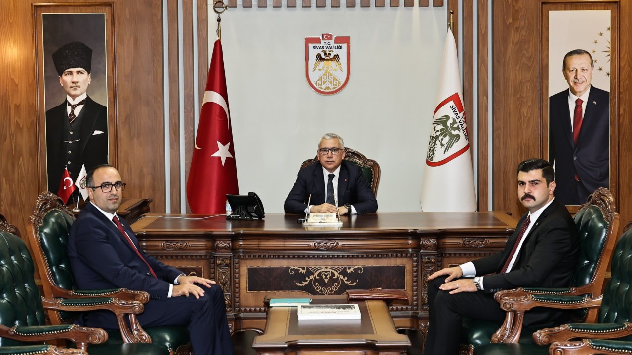 Vali Şimşek, Yeni Kaymakamlara Başarı ve Kolaylık Dileğinde Bulundu