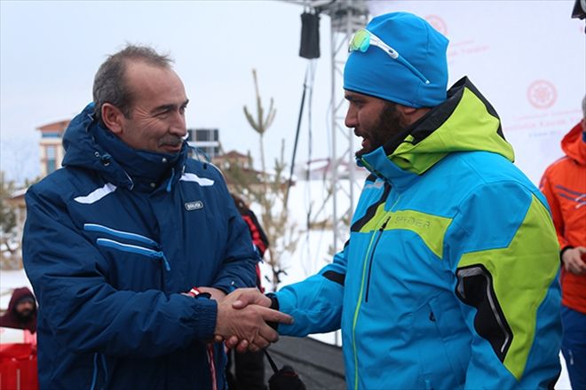 ?YILDIZ´da KIYASIYA YARIŞ