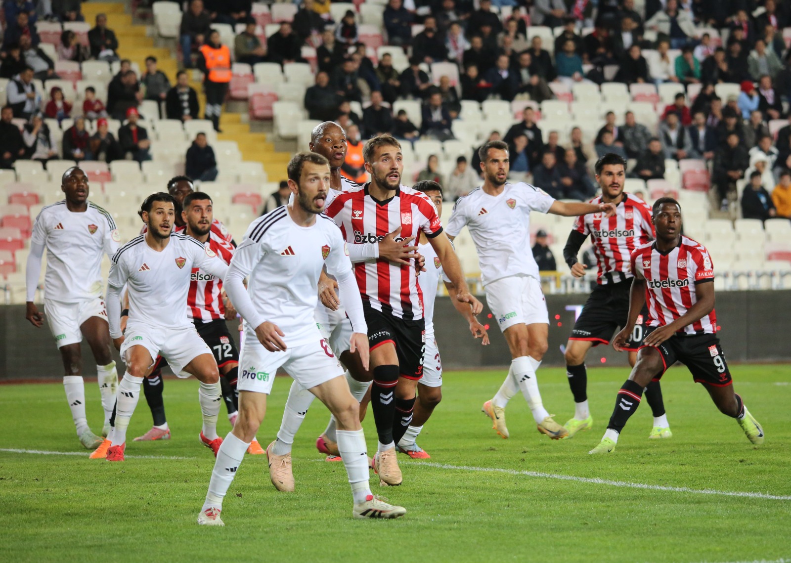 Tek Kelimeyle “Rezalet”