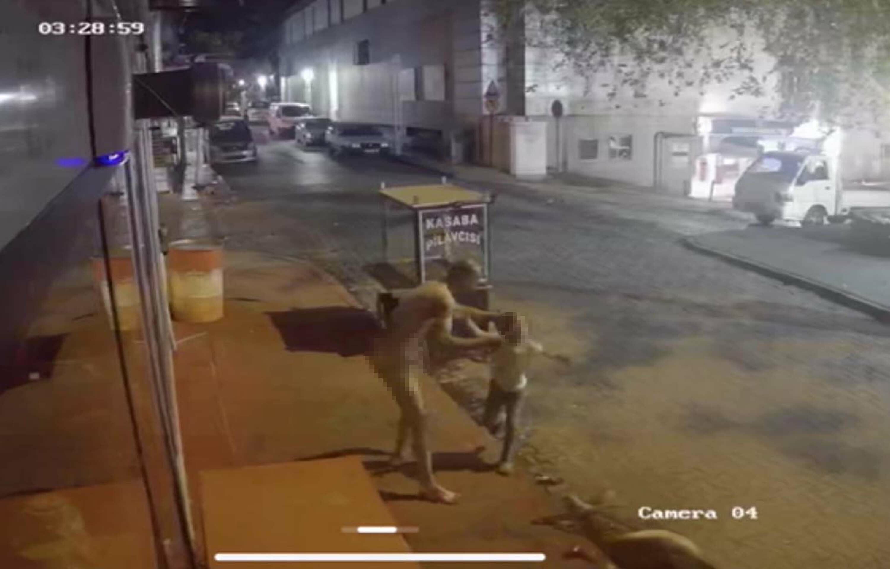 Eşini öldürüp kızını yaralayan sanığa müebbet