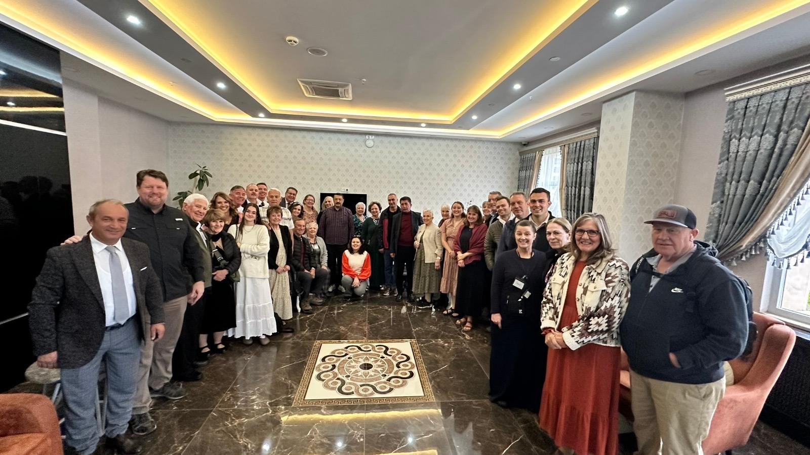 Zaralı İş İnsanı Temur, ABD’de Yaşayan Ermenileri Sivas’ta Ağırladı