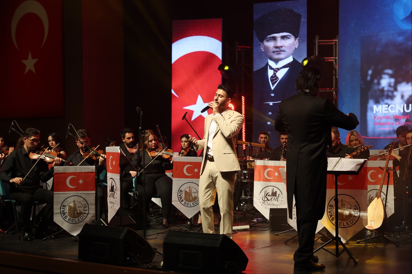 Sivas’ta Cumhuriyet Coşkusu Kent Orkestrası’yla Taçlandı