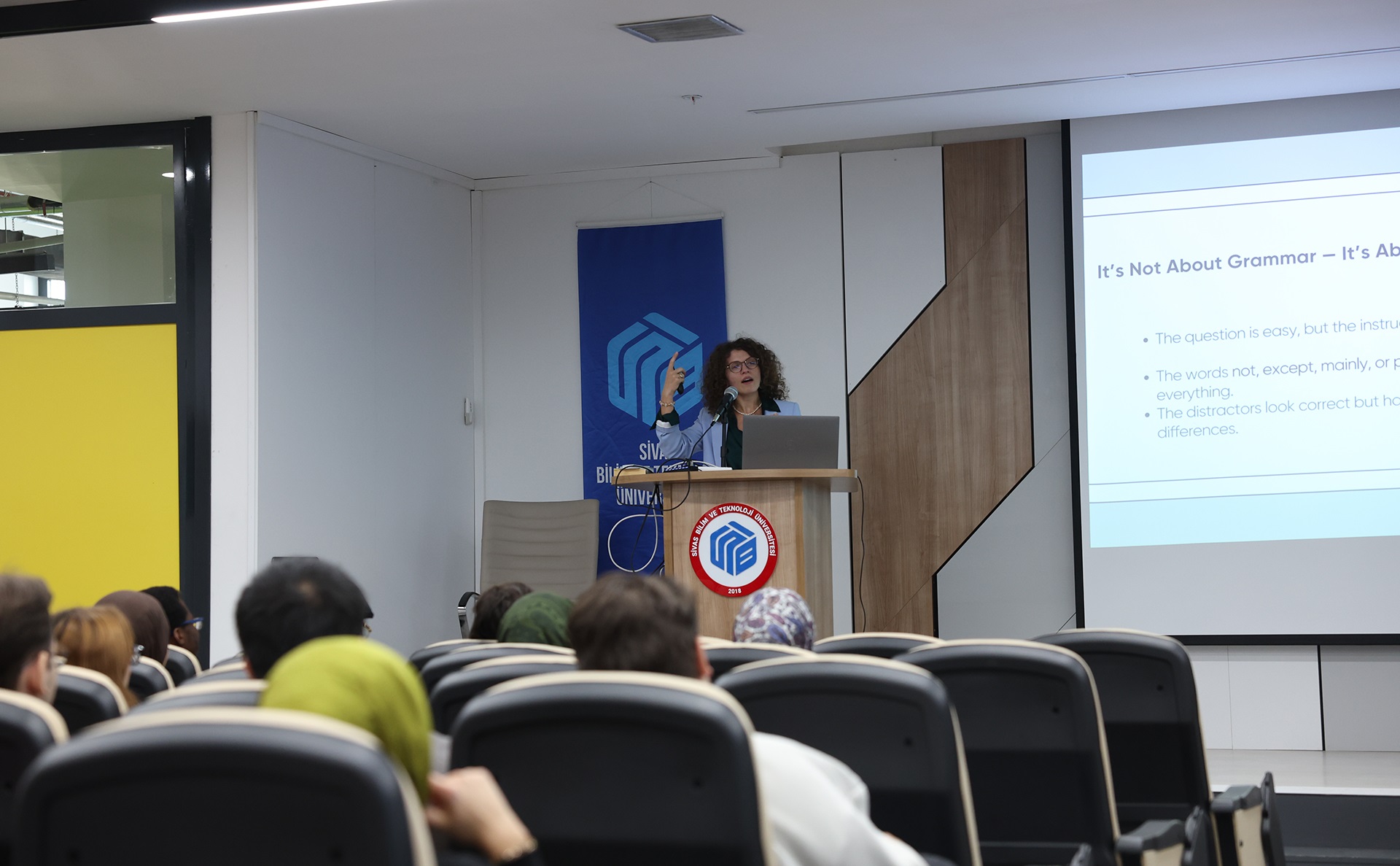 SBTÜ’de öğrencilere sınav tüyoları