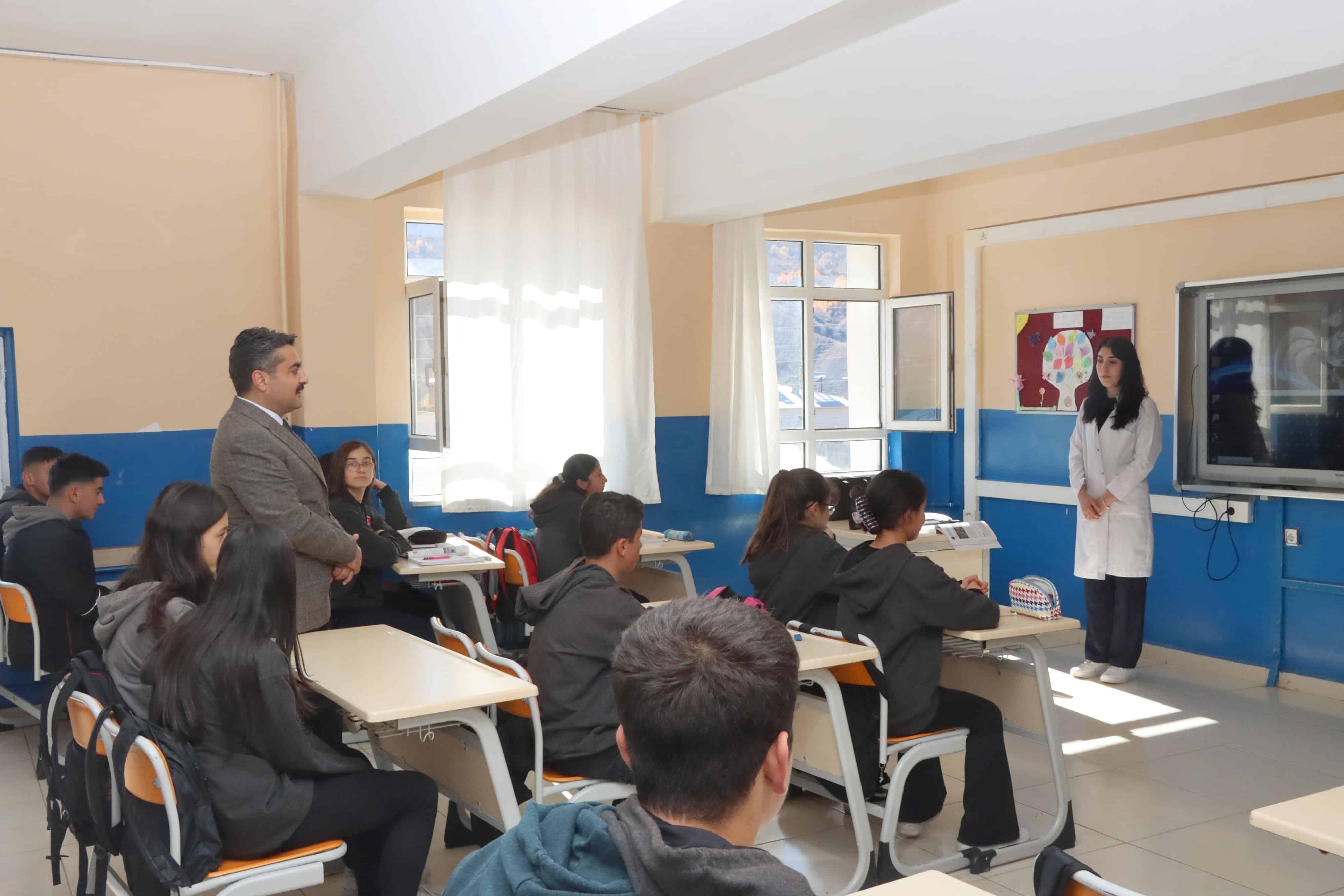 “Başarı, çok çalışmakla elde edilir”