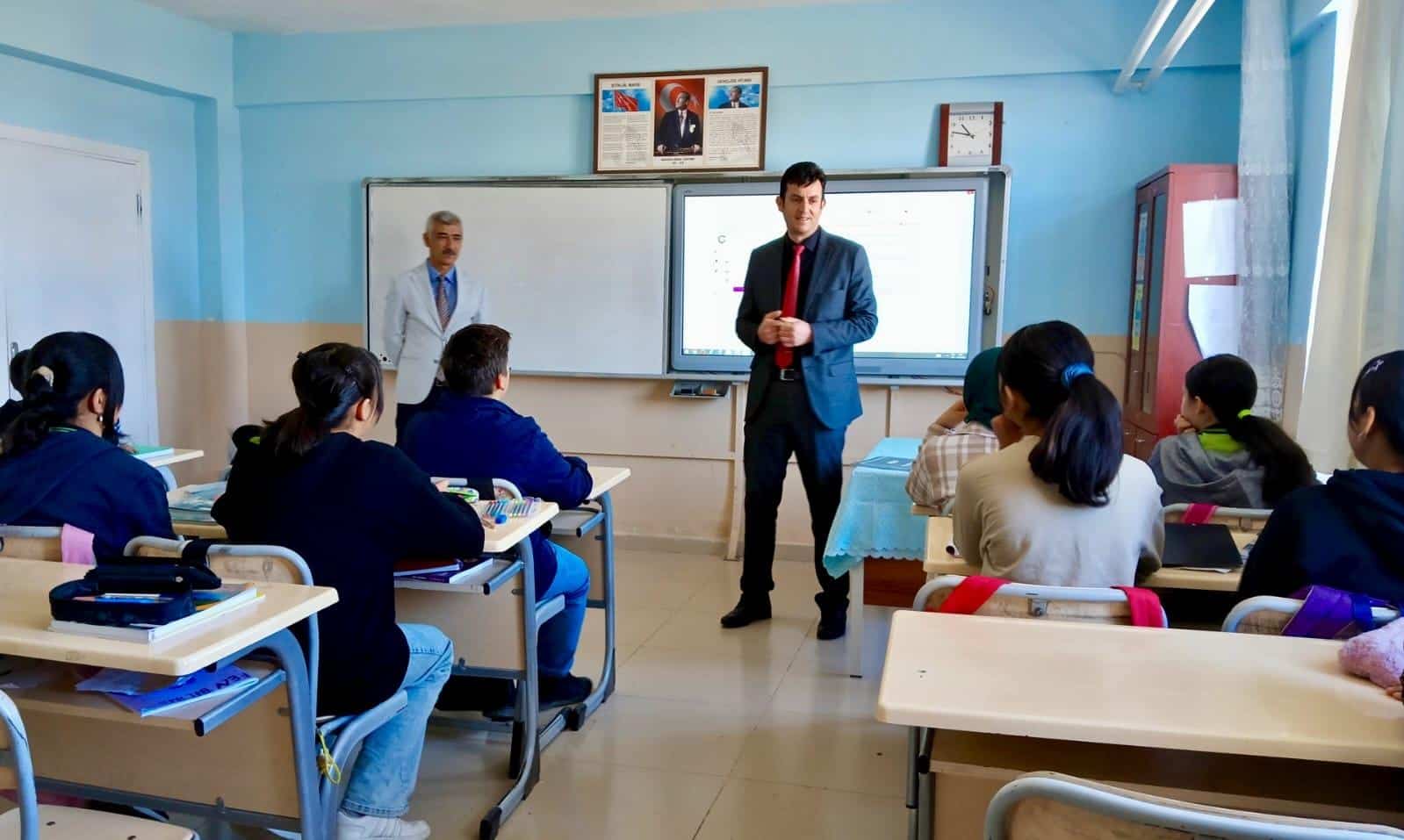 Ulaş’ta eğitime yakın takip