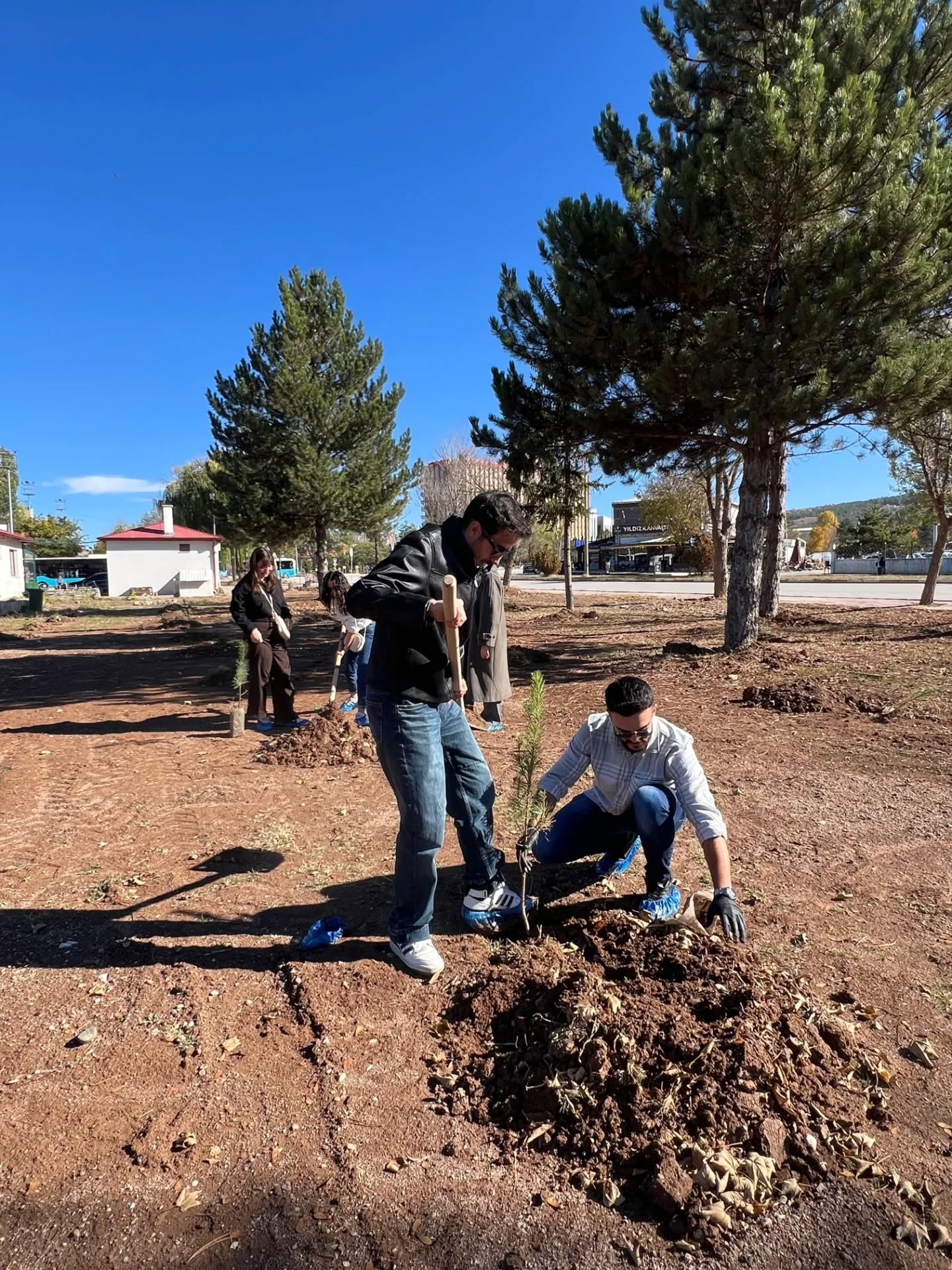 Cumhuriyet Üniversitesi Öğrencilerinden Doğaya Nefes