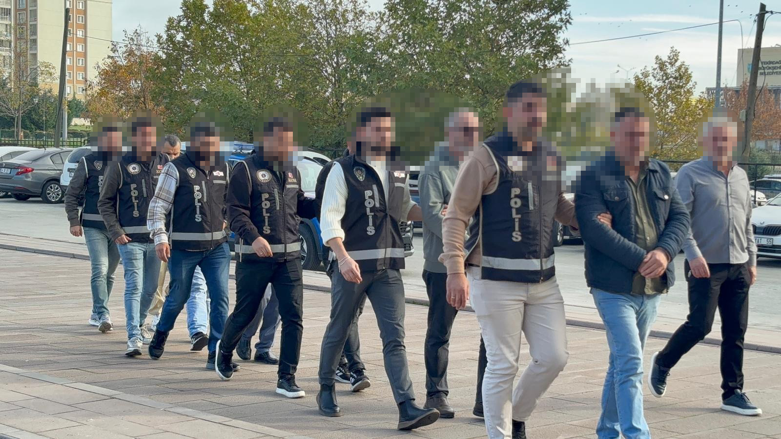 Dolandırıcılık operasyonunda 15 tutuklama