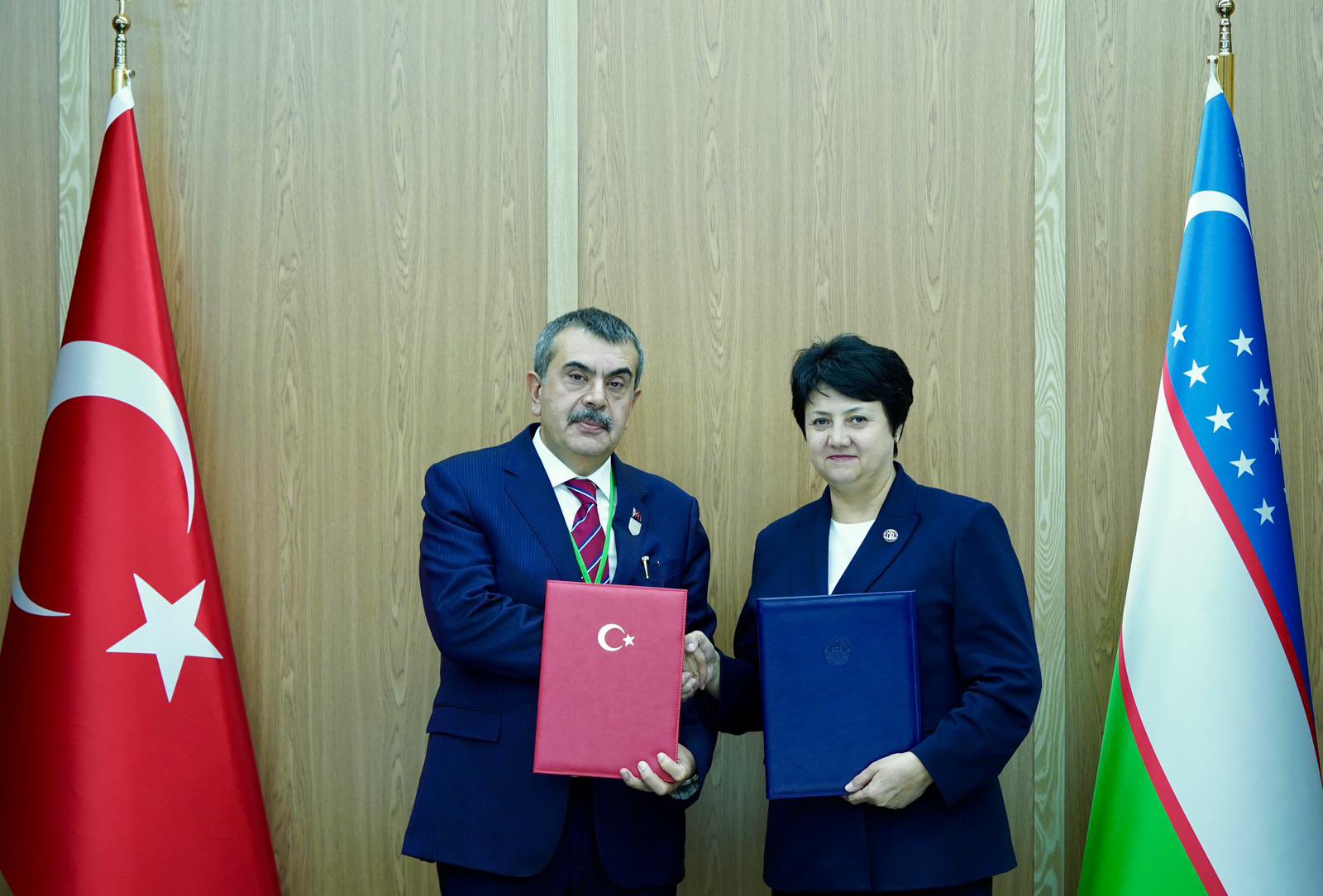 Türkiye ve Özbekistan arasında eğitim iş birliği