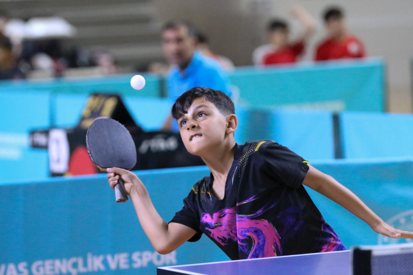 Sivas, masa tenisinin kalbi olacak