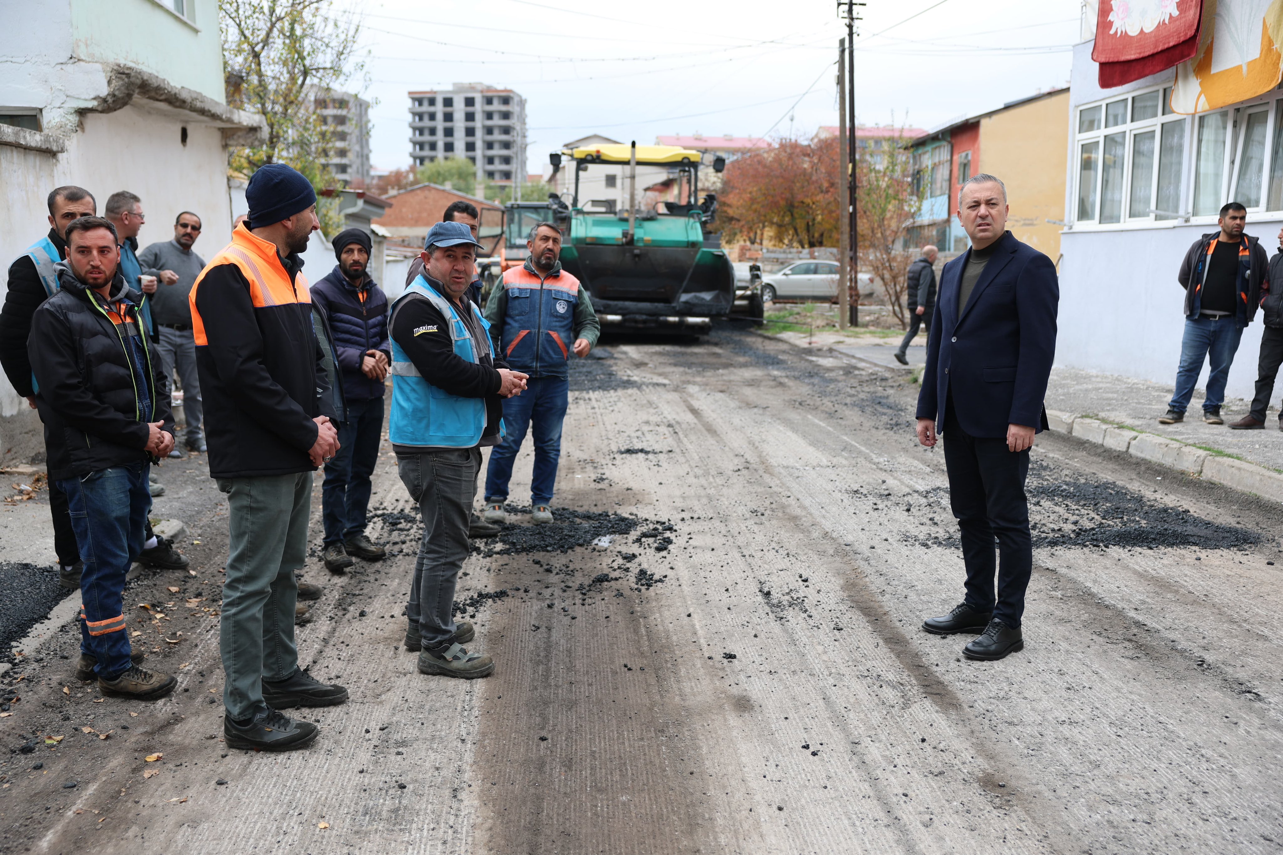 Başkan Uzun Çalışmaları Yerinde İnceledi