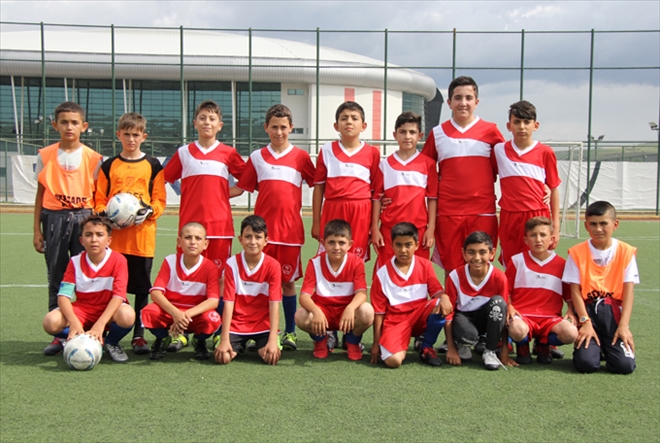 GEMEREK RENK KATIYOR