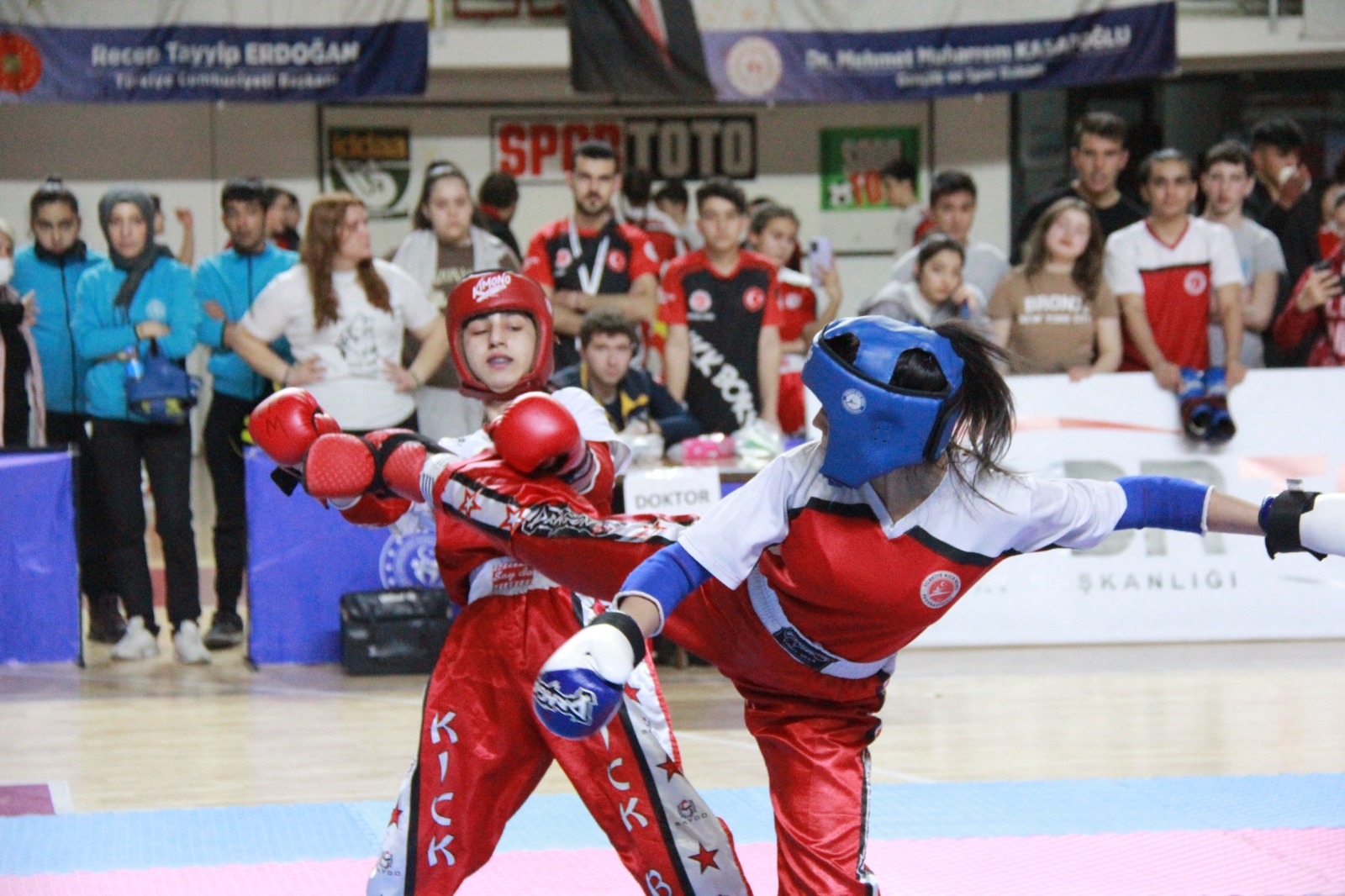 Sivas’ta Kick Boks Dan Sınavı Heyecanı Başlıyor