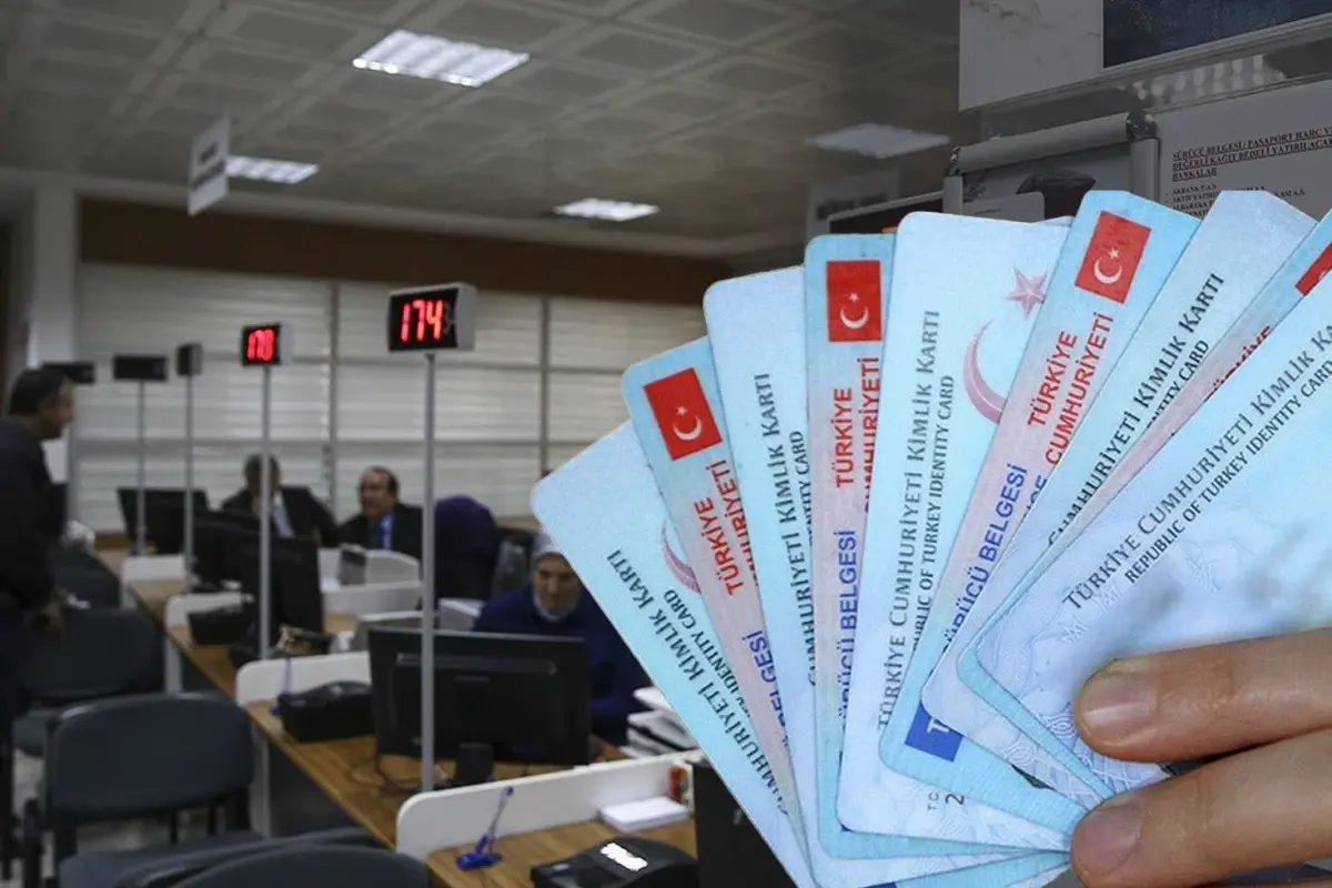 AYM, Evlilikte Kadın Kayıt Düzenlemesini Masaya Yatırıyor