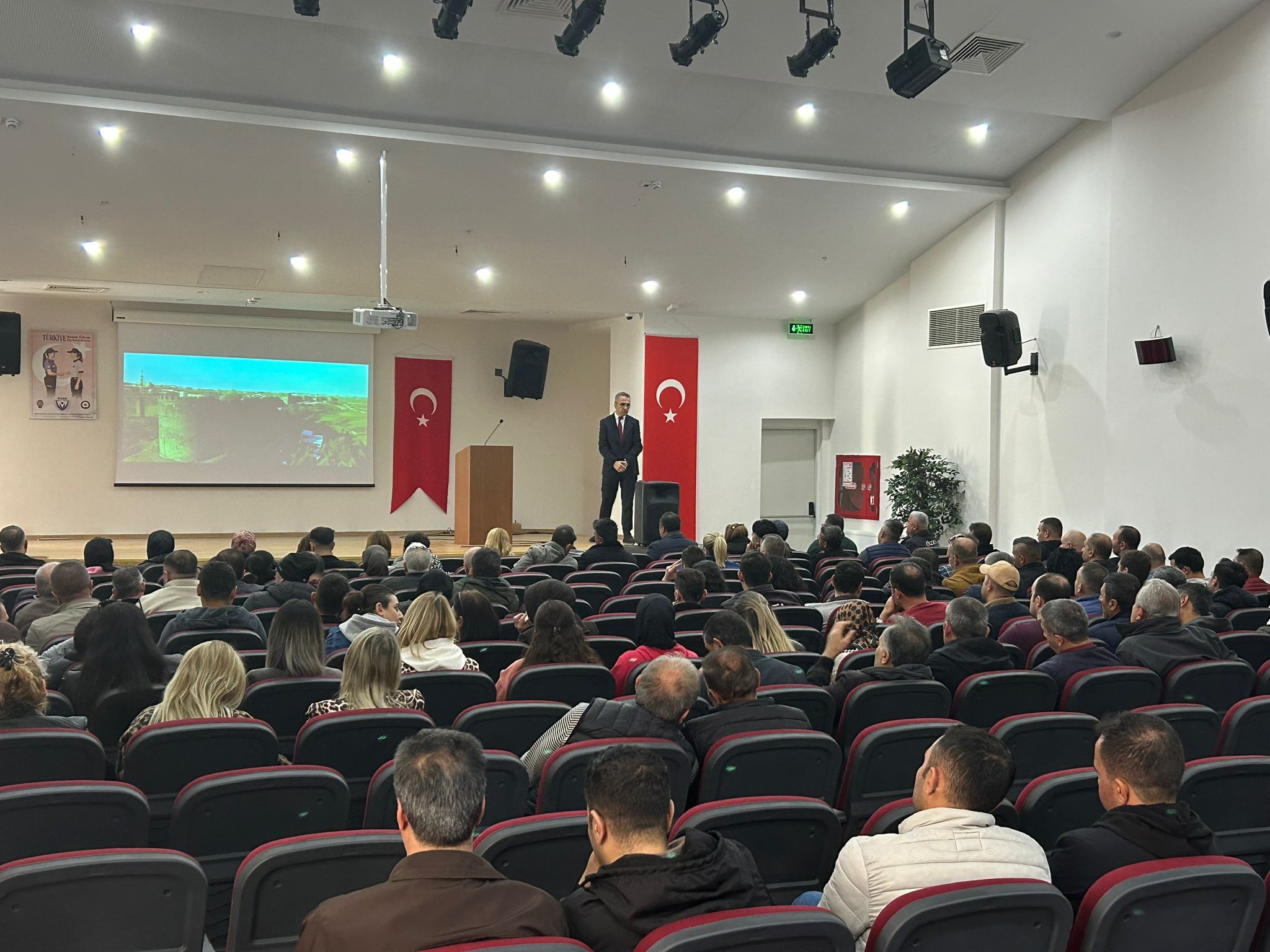 Sivas’ta Güvenlik Görevlilerine “KAAN Uygulaması” Eğitimi