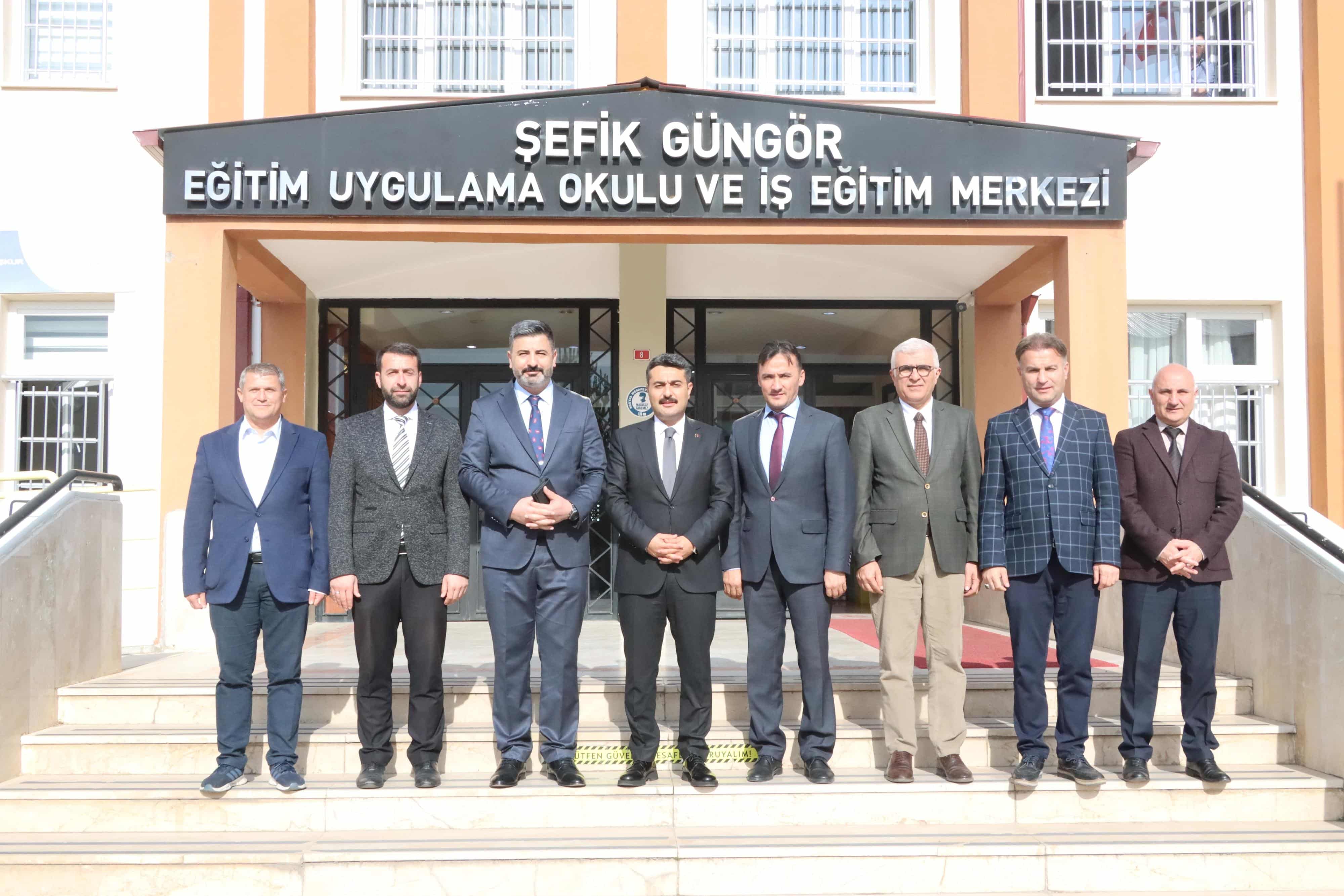 Sivas’ta Eğitime Değerli Dokunuş