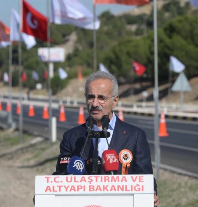 Yeşil ulaşımda yeni adımlar: Bisiklet yolları ve ekolojik köprüler