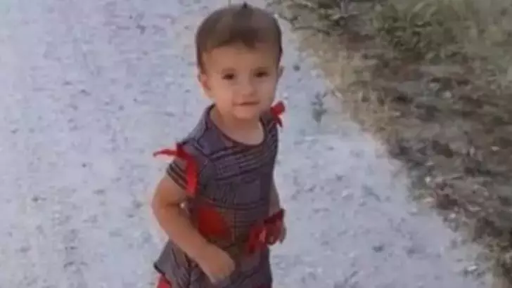 Babasının traktörünün altında kalan 2 Yaşındaki Hayrunnisa toprağa verildi