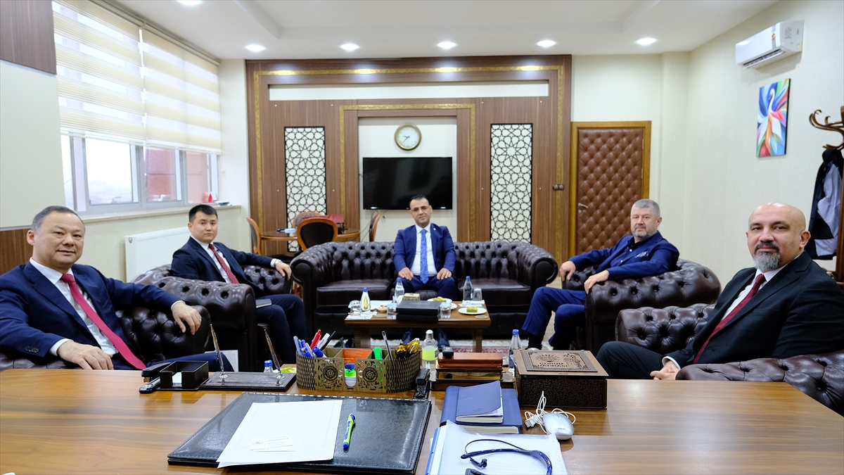 Kırgızistan ile Türkiye  arasında eğitim köprüsü