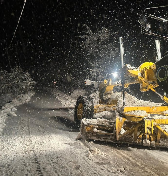 Kardan kapanan Ordu-Sivas kara yolu açıldı