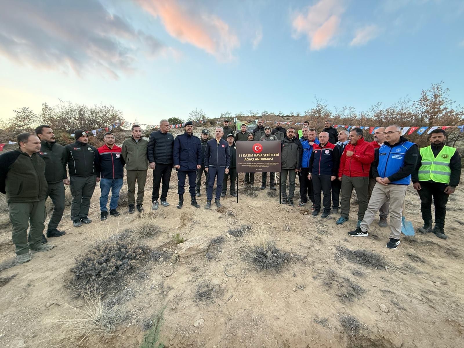 Şehit düşen 20 asker için fidan dikildi