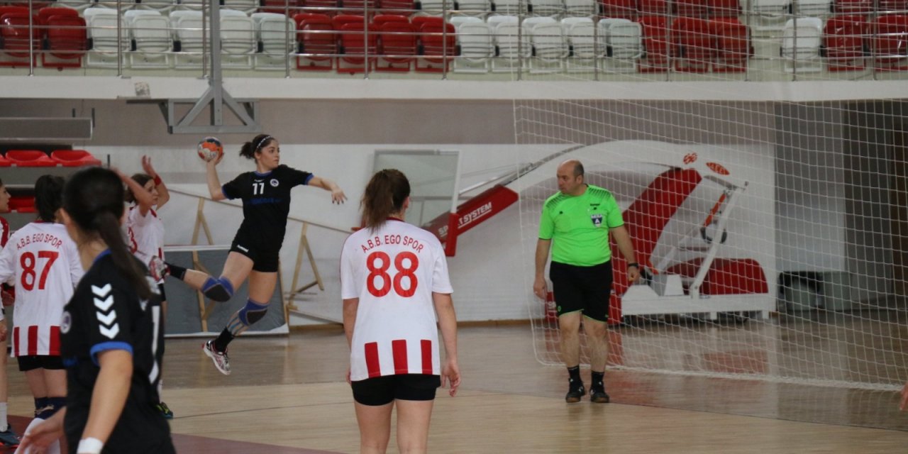 Sivas'ta hakem olmak isteyenlere yeni fırsat