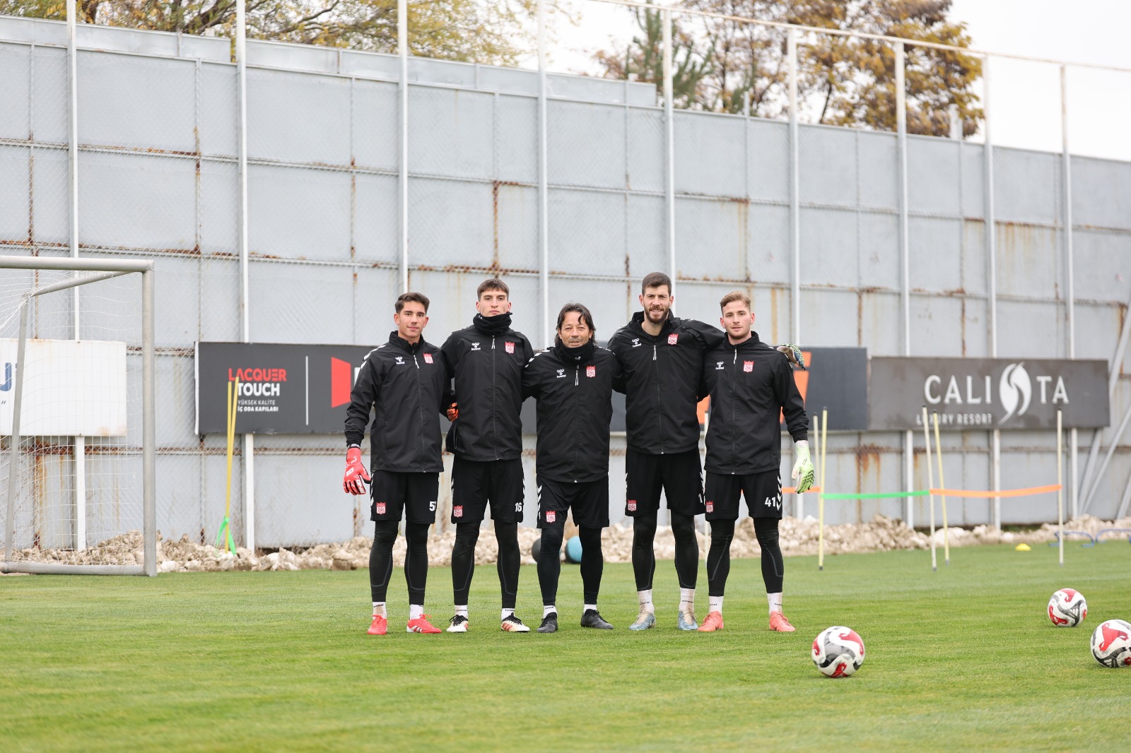 Sivasspor’da Kaleci Hattı Hazır ve Güvende