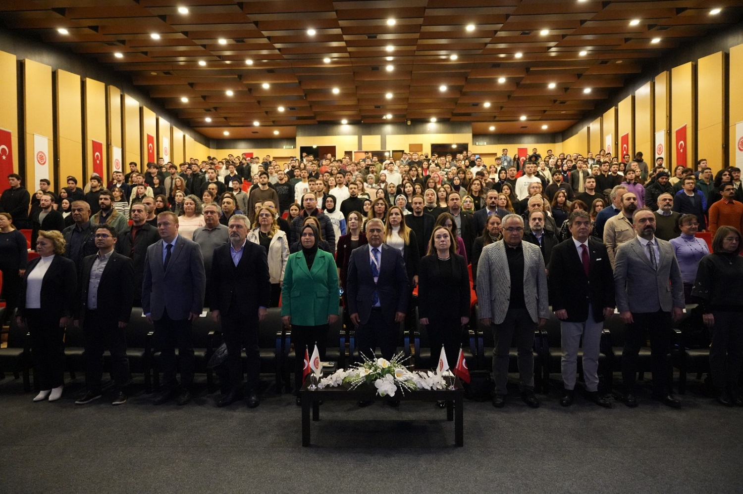 Sivas’ta ilk kez düzenlenen uluslararası mühendislik kongresi yoğun ilgi gördü