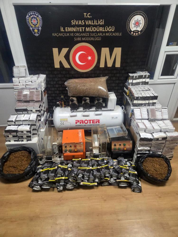 Sivas polisi kaçakçılara göz açtırmadı: 5 kişi yakalandı