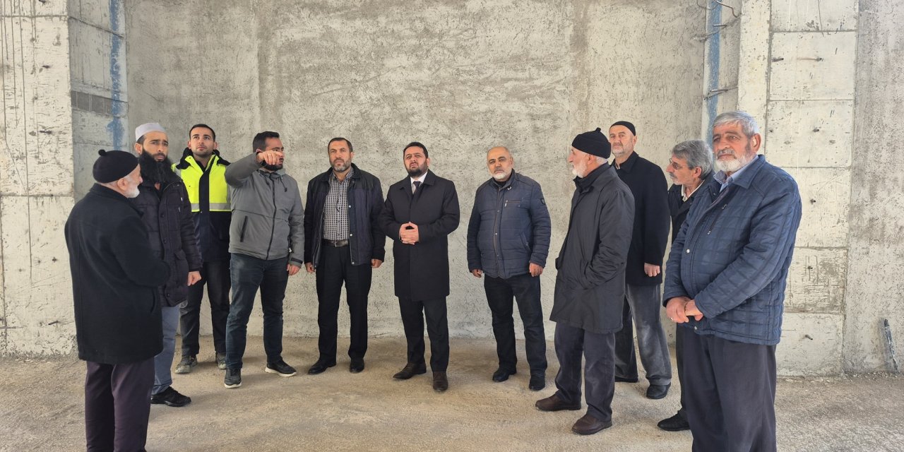 Sivas İl Müftüsü Ballı Camisini inceledi