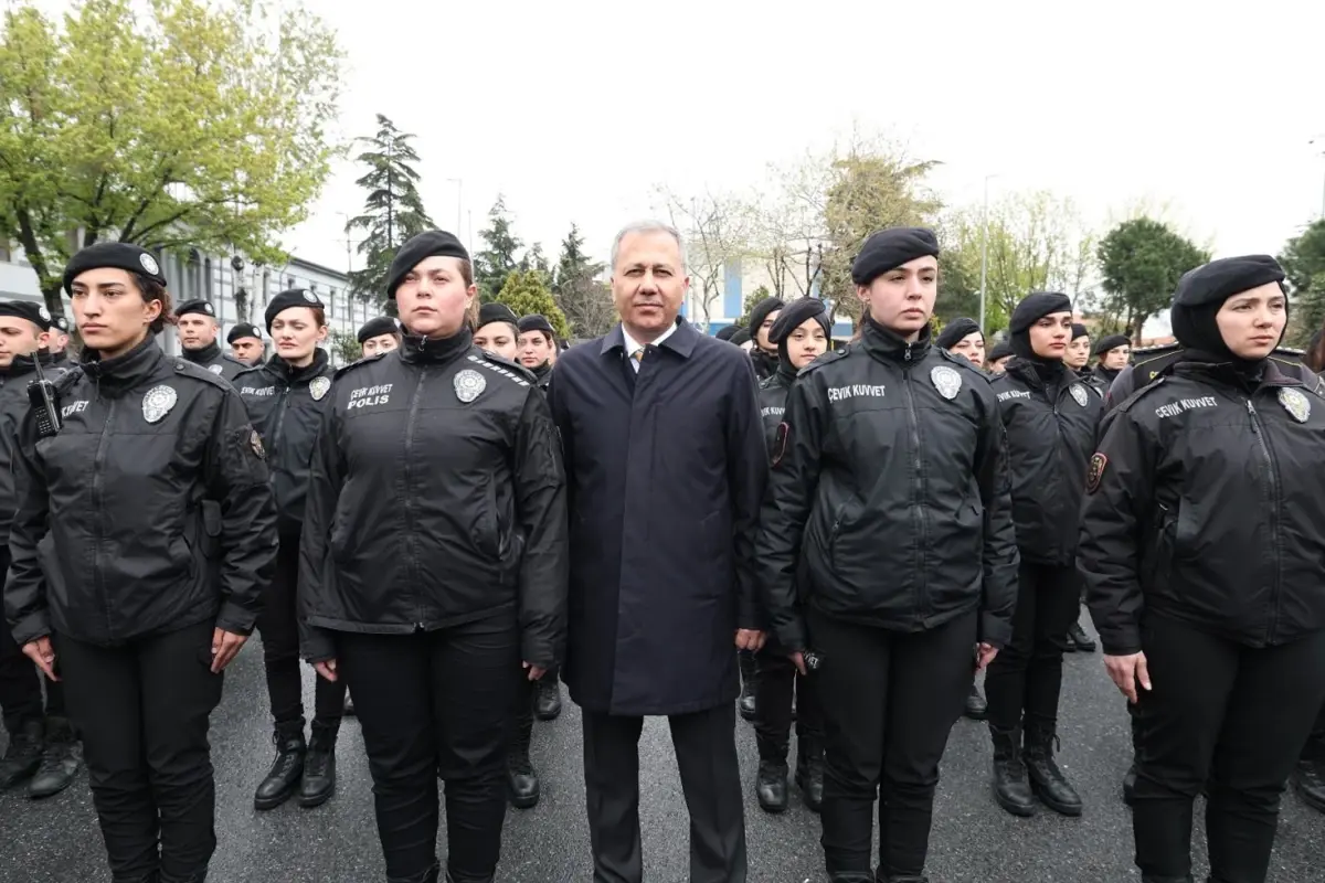 Bakan Yerlikaya'dan Polislere Müjde