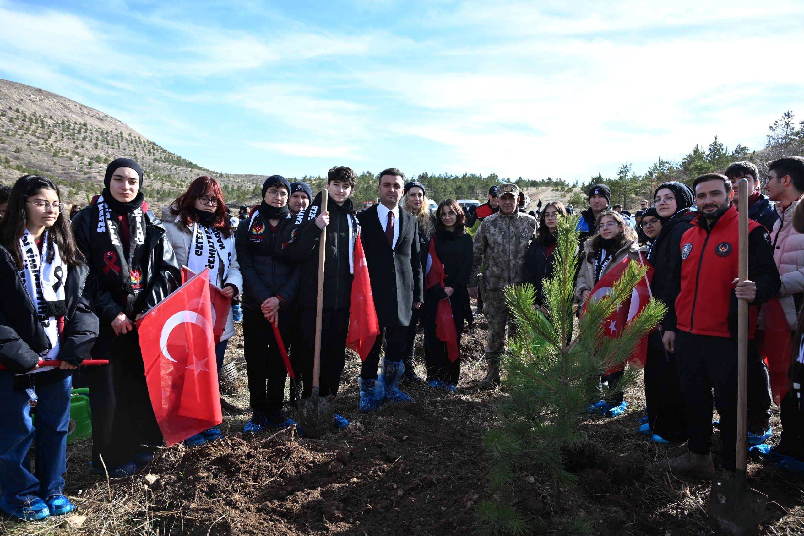 Sivas'ta “Her Bir Fidan, Bin Nefes” Projesiyle Şehitler Anıldı