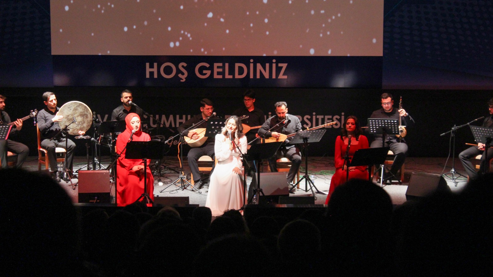 Sivas’ta Sanatseverler “Deyişler” Konserinde Buluştu