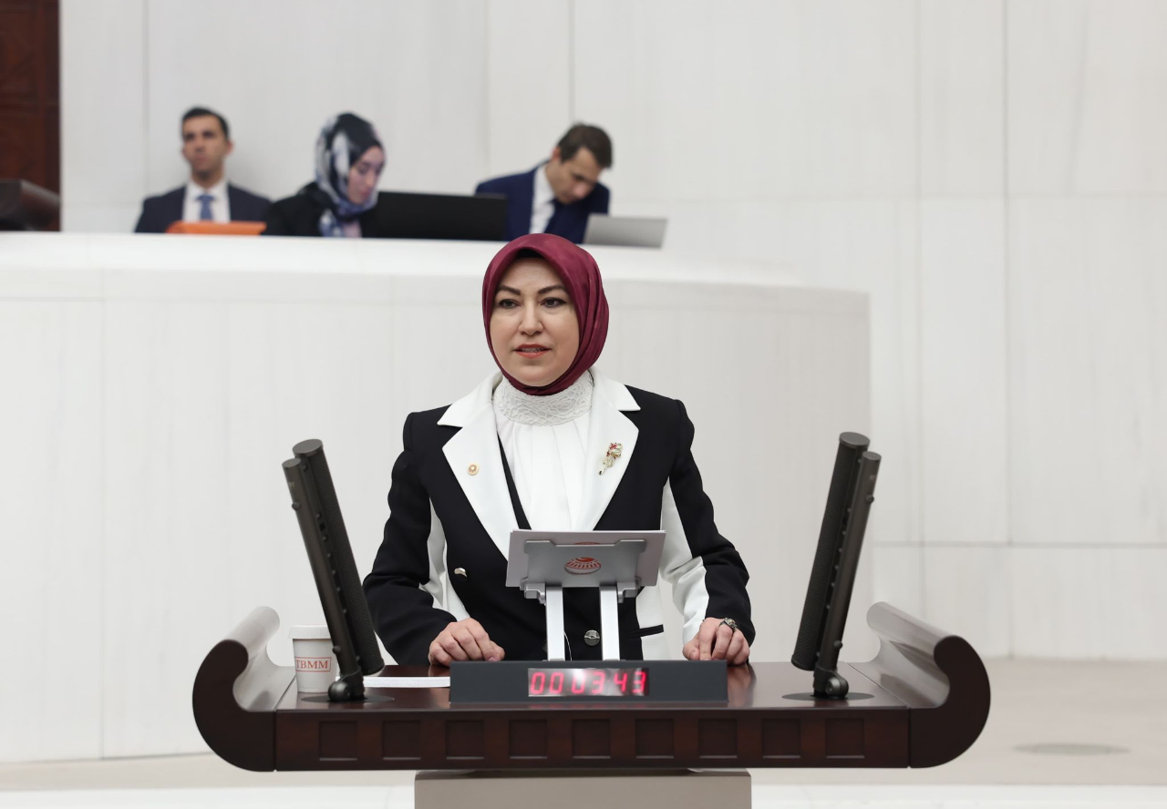 Toy: “Öğretmenlerimiz Geleceğimizin Mimarıdır”